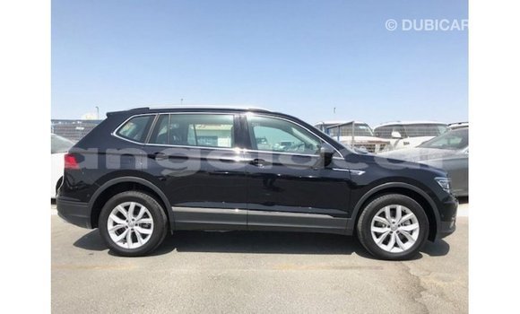 Comprar Importar Volkswagen Tiguan Preto Carro em Import - Dubai em Bengo Province Comprar Importar Volkswagen Tiguan Preto Carro em Import - Dubai em Bengo Province