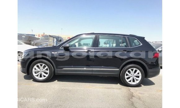 Comprar Importar Volkswagen Tiguan Preto Carro em Import - Dubai em Bengo Province Comprar Importar Volkswagen Tiguan Preto Carro em Import - Dubai em Bengo Province