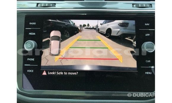 Comprar Importar Volkswagen Tiguan Preto Carro em Import - Dubai em Bengo Province Comprar Importar Volkswagen Tiguan Preto Carro em Import - Dubai em Bengo Province