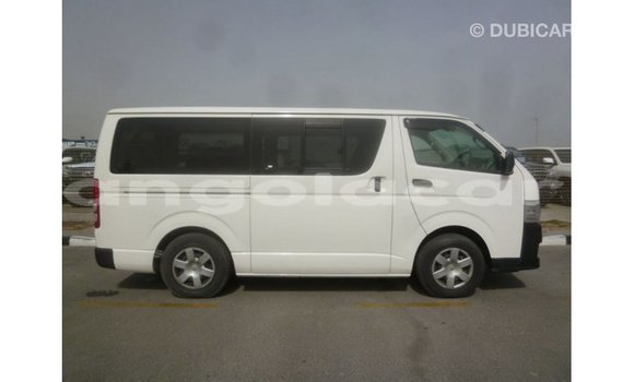 Acheter Import Voiture Toyota Hiace Blanc à Import - Dubai, Province de Bengo Acheter Import Voiture Toyota Hiace Blanc à Import - Dubai, Province de Bengo