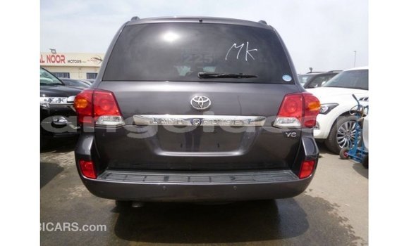 Comprar Importar Toyota Land Cruiser Outro Carro em Import - Dubai em Bengo Province Comprar Importar Toyota Land Cruiser Outro Carro em Import - Dubai em Bengo Province