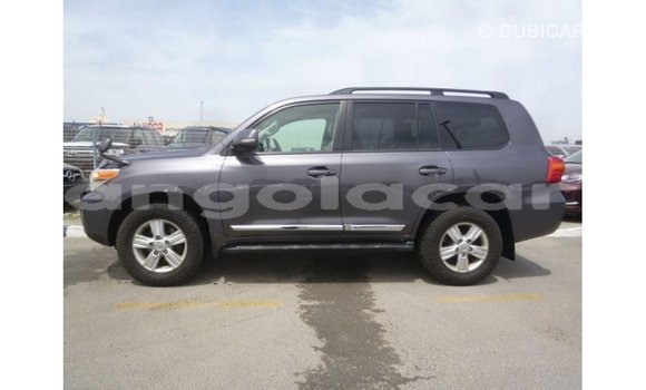 Comprar Importar Toyota Land Cruiser Outro Carro em Import - Dubai em Bengo Province Comprar Importar Toyota Land Cruiser Outro Carro em Import - Dubai em Bengo Province