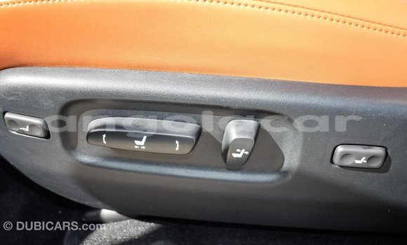 Comprar Importar Lexus LX Branco Carro em Import - Dubai em Bengo Province Comprar Importar Lexus LX Branco Carro em Import - Dubai em Bengo Province