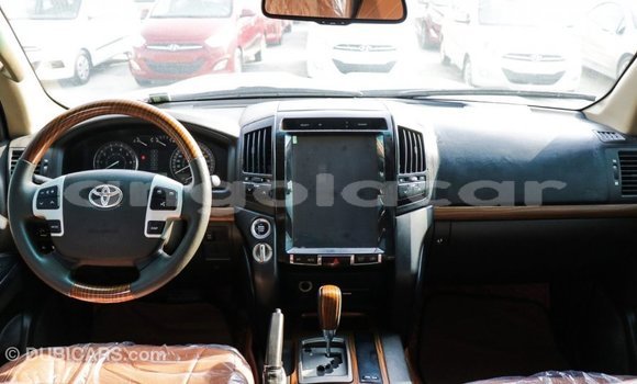 Comprar Importar Toyota Land Cruiser Preto Carro em Import - Dubai em Bengo Province Comprar Importar Toyota Land Cruiser Preto Carro em Import - Dubai em Bengo Province