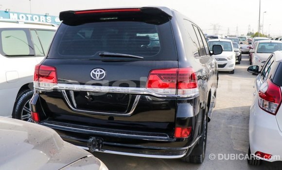 Comprar Importar Toyota Land Cruiser Preto Carro em Import - Dubai em Bengo Province Comprar Importar Toyota Land Cruiser Preto Carro em Import - Dubai em Bengo Province