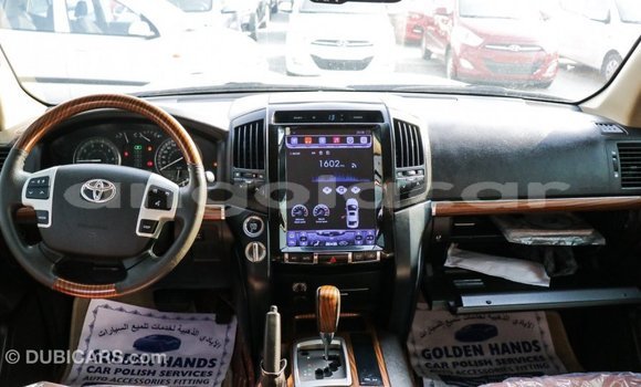 Buy Import Toyota Land Cruiser Black Car in Import - Dubai in Bengo Province Buy Import Toyota Land Cruiser Black Car in Import - Dubai in Bengo Province