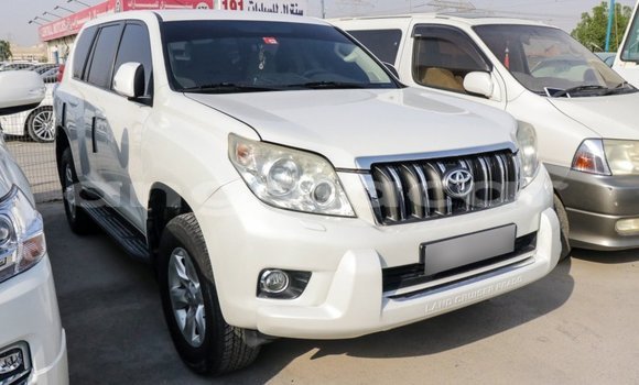 Comprar Importar Toyota Prado Branco Carro em Import - Dubai em Bengo Province Comprar Importar Toyota Prado Branco Carro em Import - Dubai em Bengo Province