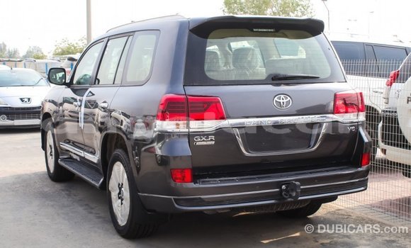 Buy Import Toyota Land Cruiser Other Car in Import - Dubai in Bengo Province Buy Import Toyota Land Cruiser Other Car in Import - Dubai in Bengo Province