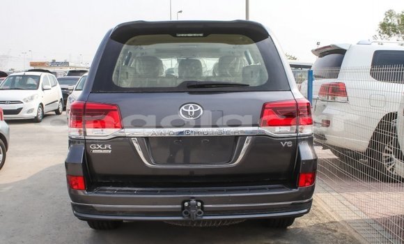Buy Import Toyota Land Cruiser Other Car in Import - Dubai in Bengo Province Buy Import Toyota Land Cruiser Other Car in Import - Dubai in Bengo Province
