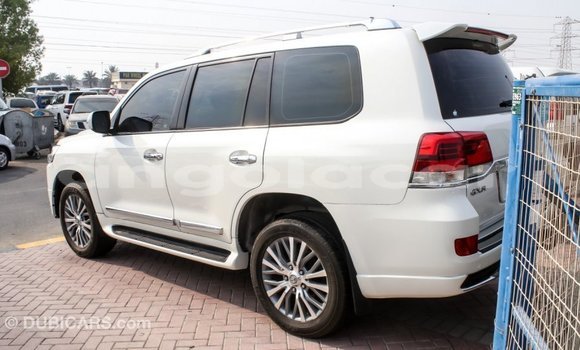 Buy Import Toyota Land Cruiser White Car in Import - Dubai in Bengo Province Buy Import Toyota Land Cruiser White Car in Import - Dubai in Bengo Province