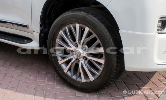 Buy Import Toyota Land Cruiser White Car in Import - Dubai in Bengo Province Buy Import Toyota Land Cruiser White Car in Import - Dubai in Bengo Province