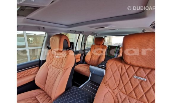 Buy Import Toyota Land Cruiser Black Car in Import - Dubai in Bengo Province Buy Import Toyota Land Cruiser Black Car in Import - Dubai in Bengo Province