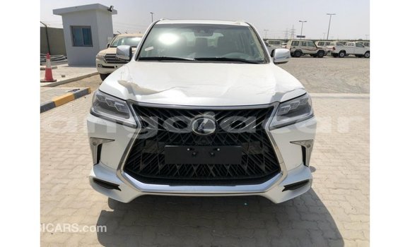 Buy Import Lexus LX White Car in Import - Dubai in Bengo Province Buy Import Lexus LX White Car in Import - Dubai in Bengo Province