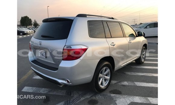 Comprar Importar Toyota Highlander Outro Carro em Import - Dubai em Bengo Province Comprar Importar Toyota Highlander Outro Carro em Import - Dubai em Bengo Province