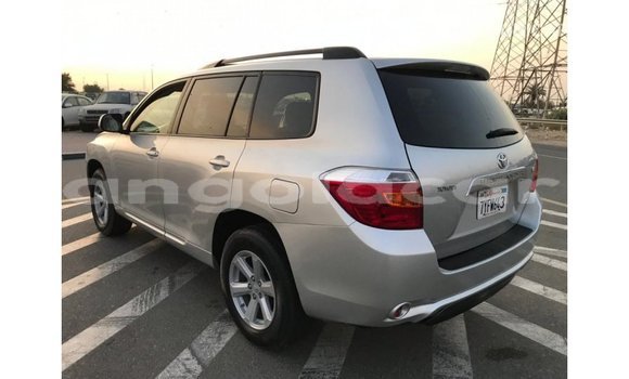 Comprar Importar Toyota Highlander Outro Carro em Import - Dubai em Bengo Province Comprar Importar Toyota Highlander Outro Carro em Import - Dubai em Bengo Province