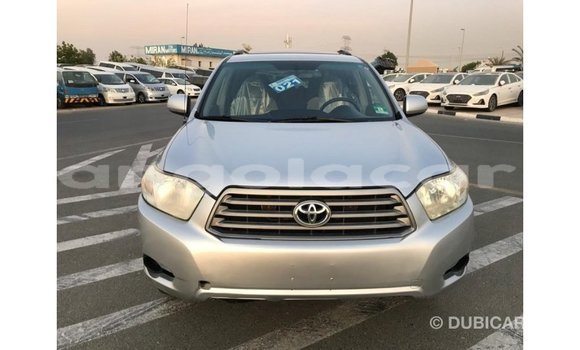 Comprar Importar Toyota Highlander Outro Carro em Import - Dubai em Bengo Province Comprar Importar Toyota Highlander Outro Carro em Import - Dubai em Bengo Province