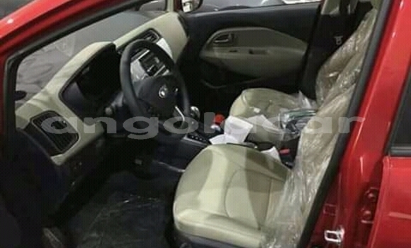 Acheter Neuf Voiture Kia rio Rouge à N'zeto, Zaïre Acheter Neuf Voiture Kia rio Rouge à N'zeto, Zaïre