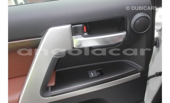 Buy Import Toyota Land Cruiser White Car in Import - Dubai in Bengo Province Buy Import Toyota Land Cruiser White Car in Import - Dubai in Bengo Province