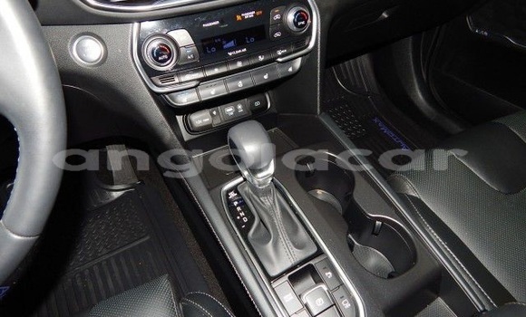 Comprar Novo Hyundai Santa Fe Vermelho Carro em Kuito em Província do Bié Comprar Novo Hyundai Santa Fe Vermelho Carro em Kuito em Província do Bié