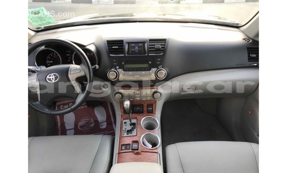 Comprar Importar Toyota Highlander Preto Carro em Import - Dubai em Bengo Province Comprar Importar Toyota Highlander Preto Carro em Import - Dubai em Bengo Province