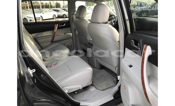 Comprar Importar Toyota Highlander Preto Carro em Import - Dubai em Bengo Province Comprar Importar Toyota Highlander Preto Carro em Import - Dubai em Bengo Province