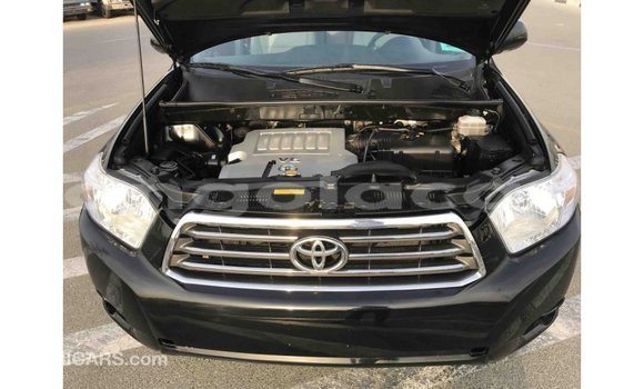 Comprar Importar Toyota Highlander Preto Carro em Import - Dubai em Bengo Province Comprar Importar Toyota Highlander Preto Carro em Import - Dubai em Bengo Province