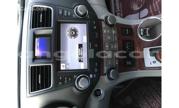 Comprar Importar Toyota Highlander Preto Carro em Import - Dubai em Bengo Province Comprar Importar Toyota Highlander Preto Carro em Import - Dubai em Bengo Province