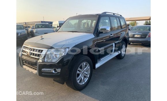 Comprar Importar Mitsubishi Pajero Preto Carro em Import - Dubai em Bengo Province Comprar Importar Mitsubishi Pajero Preto Carro em Import - Dubai em Bengo Province