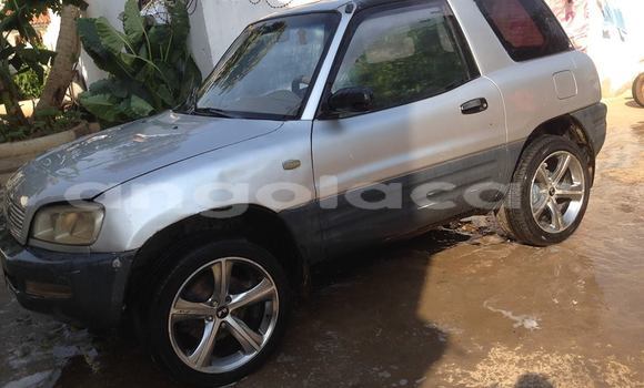 Acheter Occasion Voiture Toyota RAV4 Gris à Luanda, Province de Luanda