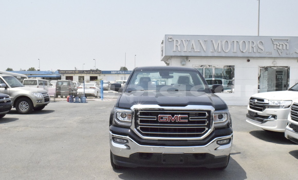 Acheter Occasion Voiture GMC Sierra Noir à Luanda, Province de Luanda