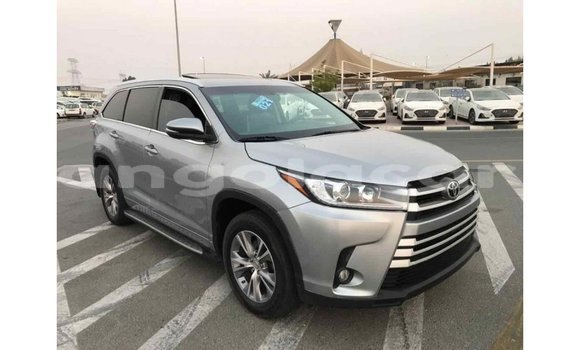Comprar Importar Toyota Highlander Outro Carro em Import - Dubai em Bengo Province Comprar Importar Toyota Highlander Outro Carro em Import - Dubai em Bengo Province
