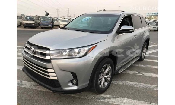 Comprar Importar Toyota Highlander Outro Carro em Import - Dubai em Bengo Province Comprar Importar Toyota Highlander Outro Carro em Import - Dubai em Bengo Province