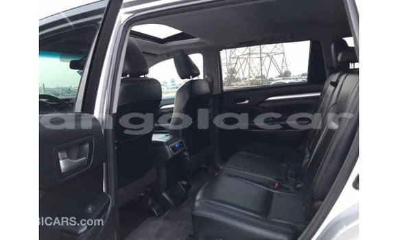 Comprar Importar Toyota Highlander Outro Carro em Import - Dubai em Bengo Province Comprar Importar Toyota Highlander Outro Carro em Import - Dubai em Bengo Province