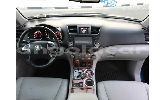 Comprar Importar Toyota Highlander Azul Carro em Import - Dubai em Bengo Province Comprar Importar Toyota Highlander Azul Carro em Import - Dubai em Bengo Province