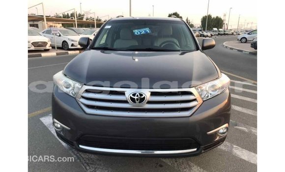 Comprar Importar Toyota Highlander Outro Carro em Import - Dubai em Bengo Province Comprar Importar Toyota Highlander Outro Carro em Import - Dubai em Bengo Province