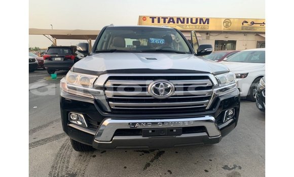 Comprar Importar Toyota Land Cruiser Preto Carro em Import - Dubai em Bengo Province Comprar Importar Toyota Land Cruiser Preto Carro em Import - Dubai em Bengo Province