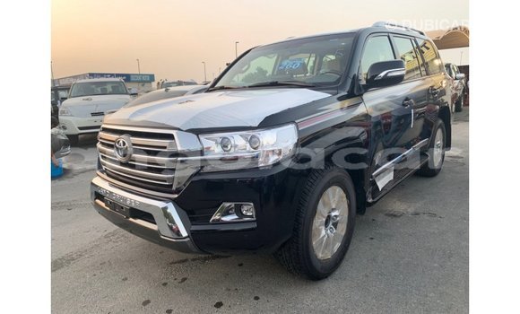 Comprar Importar Toyota Land Cruiser Preto Carro em Import - Dubai em Bengo Province Comprar Importar Toyota Land Cruiser Preto Carro em Import - Dubai em Bengo Province