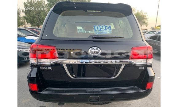 Comprar Importar Toyota Land Cruiser Preto Carro em Import - Dubai em Bengo Province Comprar Importar Toyota Land Cruiser Preto Carro em Import - Dubai em Bengo Province