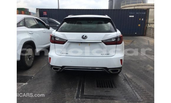 Comprar Importar Lexus RX 300 Branco Carro em Import - Dubai em Bengo Province Comprar Importar Lexus RX 300 Branco Carro em Import - Dubai em Bengo Province