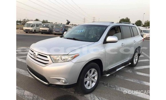 Comprar Importar Toyota Highlander Outro Carro em Import - Dubai em Bengo Province Comprar Importar Toyota Highlander Outro Carro em Import - Dubai em Bengo Province