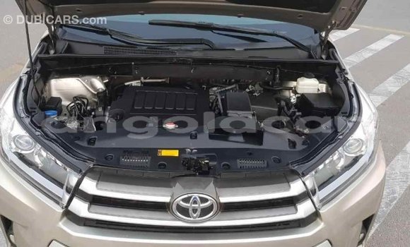 Comprar Importar Toyota Highlander Bege Carro em Import - Dubai em Bengo Province Comprar Importar Toyota Highlander Bege Carro em Import - Dubai em Bengo Province