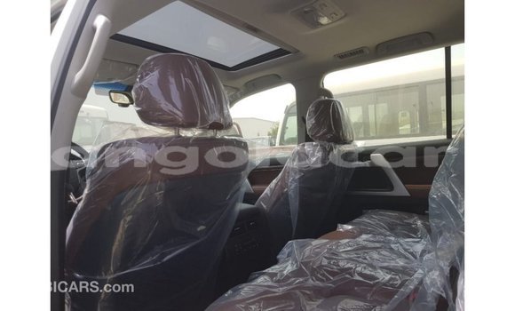 Buy Import Toyota Land Cruiser Brown Car in Import - Dubai in Bengo Province Buy Import Toyota Land Cruiser Brown Car in Import - Dubai in Bengo Province