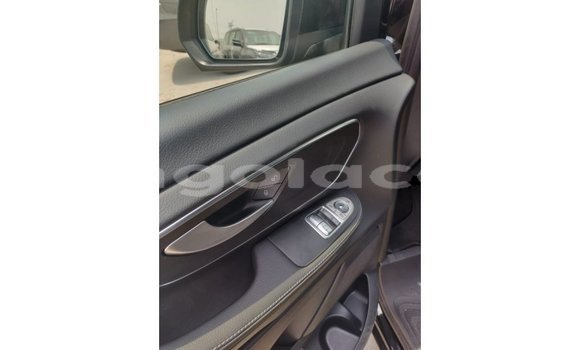 Buy Import Mercedes-Benz 250 Black Car in Import - Dubai in Bengo Province Buy Import Mercedes-Benz 250 Black Car in Import - Dubai in Bengo Province
