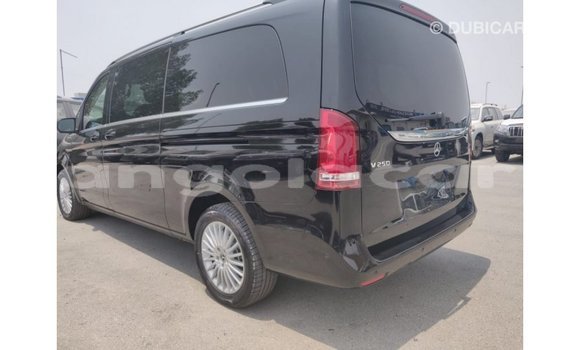 Buy Import Mercedes-Benz 250 Black Car in Import - Dubai in Bengo Province Buy Import Mercedes-Benz 250 Black Car in Import - Dubai in Bengo Province