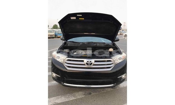 Comprar Importar Toyota Highlander Preto Carro em Import - Dubai em Bengo Province Comprar Importar Toyota Highlander Preto Carro em Import - Dubai em Bengo Province