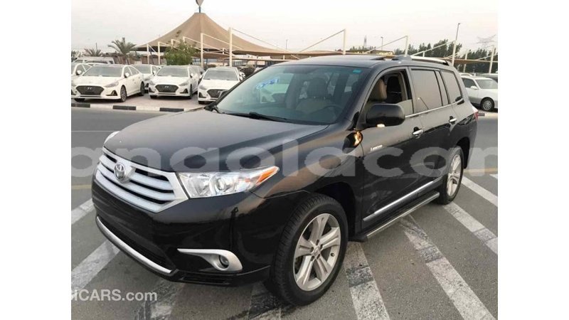 Big with watermark toyota highlander bengo province import dubai 3319