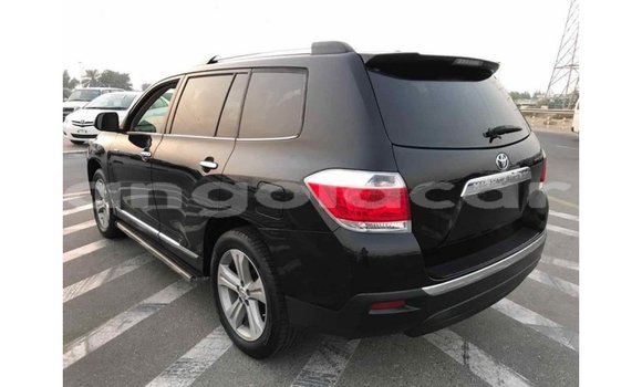 Comprar Importar Toyota Highlander Preto Carro em Import - Dubai em Bengo Province Comprar Importar Toyota Highlander Preto Carro em Import - Dubai em Bengo Province