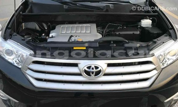 Comprar Importar Toyota Highlander Preto Carro em Import - Dubai em Bengo Province Comprar Importar Toyota Highlander Preto Carro em Import - Dubai em Bengo Province