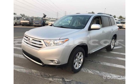 Comprar Importar Toyota Highlander Outro Carro em Import - Dubai em Bengo Province Comprar Importar Toyota Highlander Outro Carro em Import - Dubai em Bengo Province