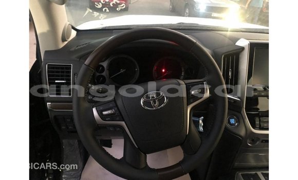 Comprar Importar Toyota Land Cruiser Preto Carro em Import - Dubai em Bengo Province Comprar Importar Toyota Land Cruiser Preto Carro em Import - Dubai em Bengo Province